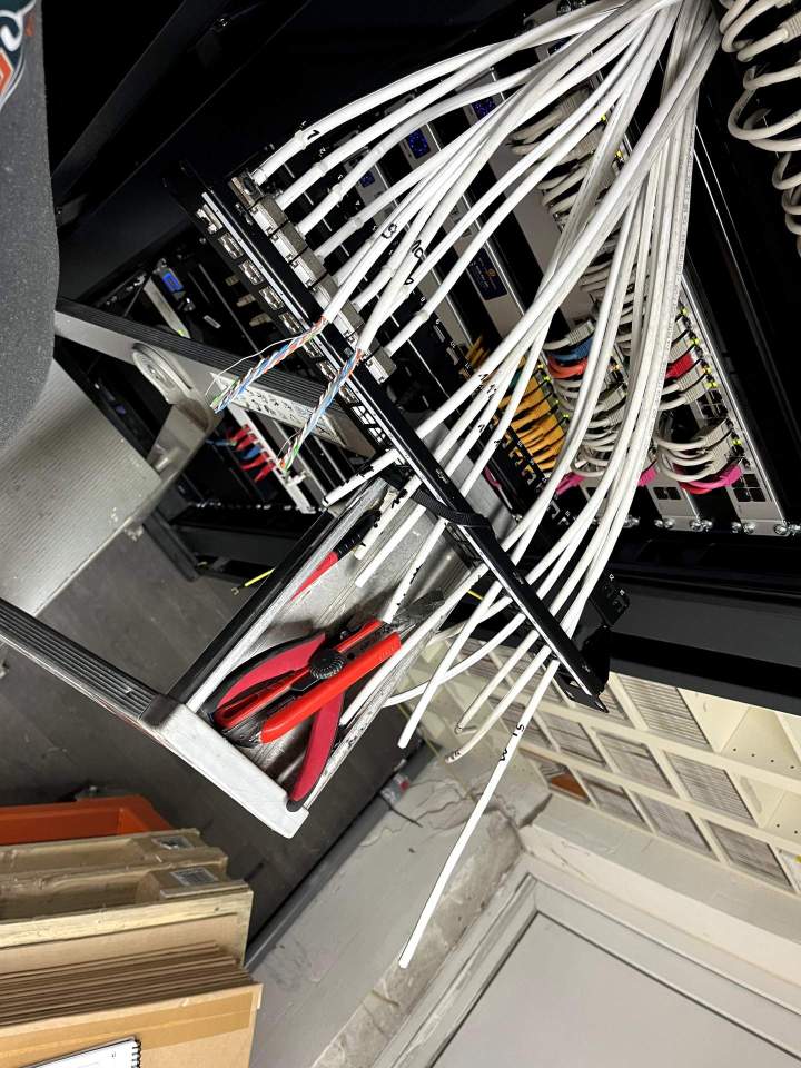 Installation de baies informatiques Normandie