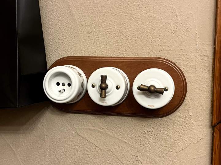 Pose d'équipement d'appareillage Normandie