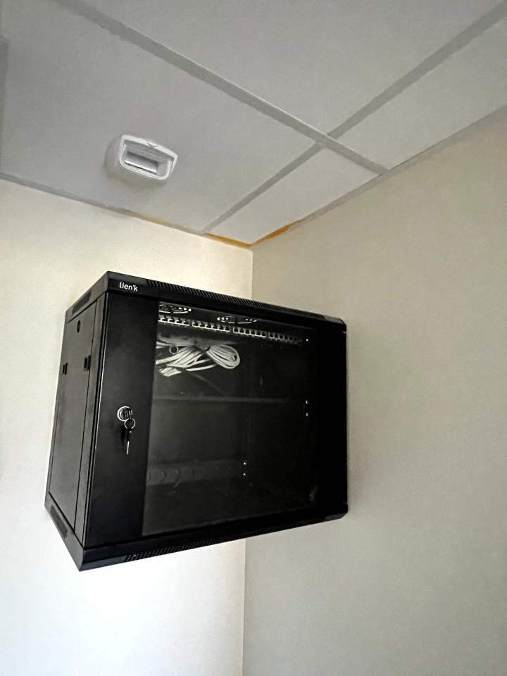 Pose de baies informatiques Normandie