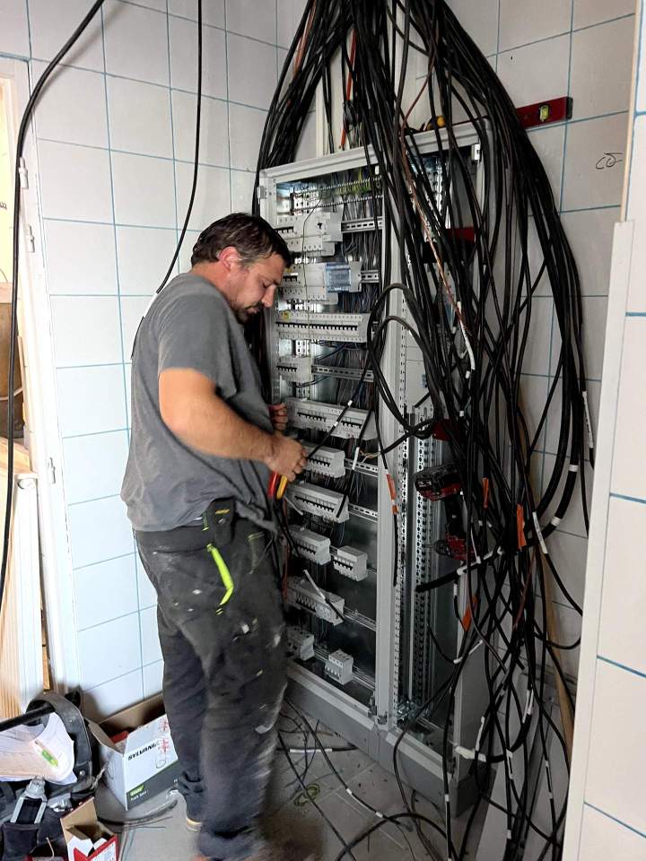 Pose de TGBT Normandie