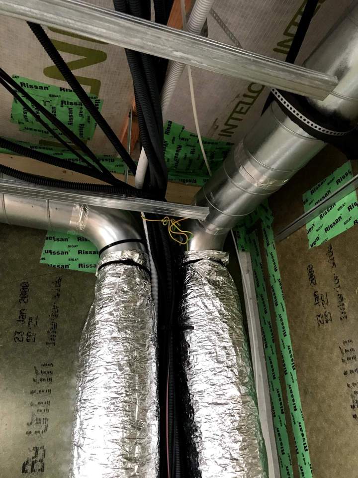 Pose de systèmes de ventilation tertiaire Normandie