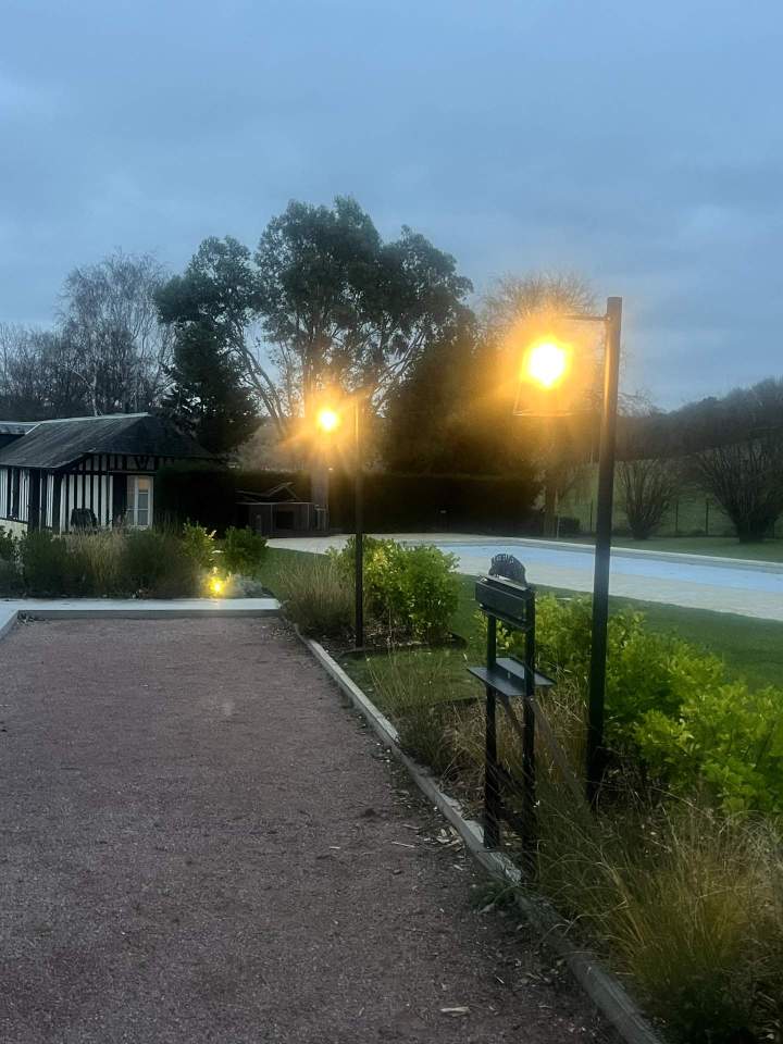 Installation d'éclairage extérieur Normandie